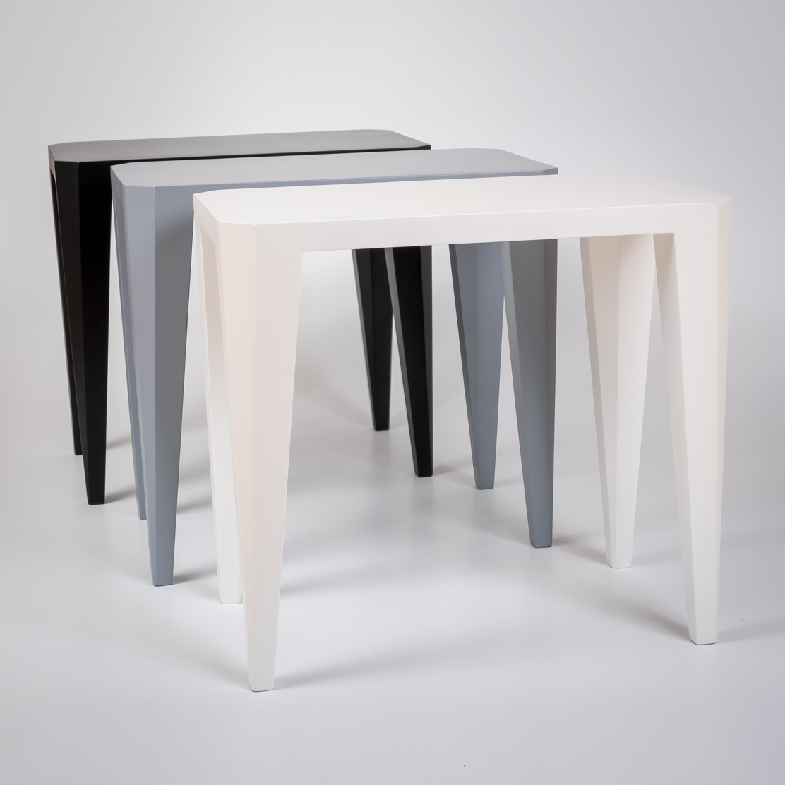 table-d-appoint-creation-de-mobiliers-sur-mesure-frederic-brossy-rolle